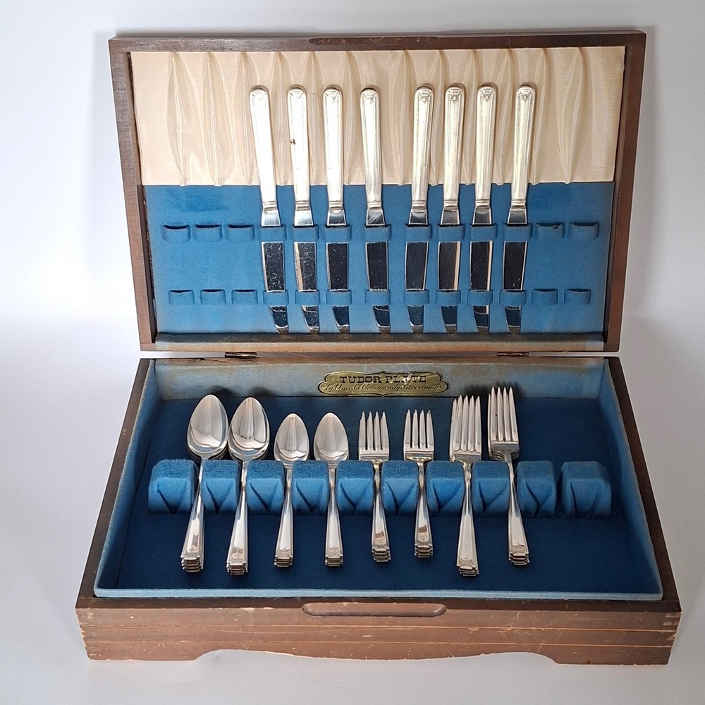 1936 National Silver Co Viceroy One 40pc Silverplate Service 8 Oneida Chest